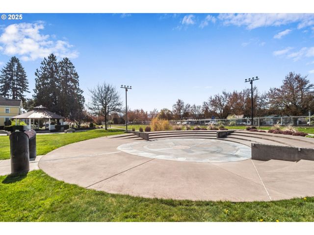 33412 Sw Callahan Rd, Scappoose, OR 97056