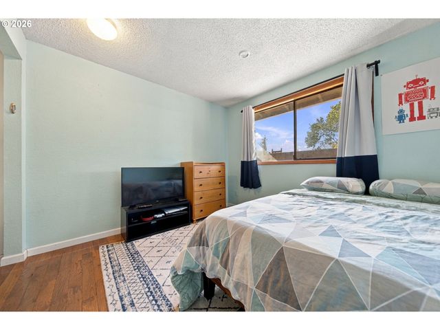13040 Sw BUTNER Ct, Beaverton, OR 97005