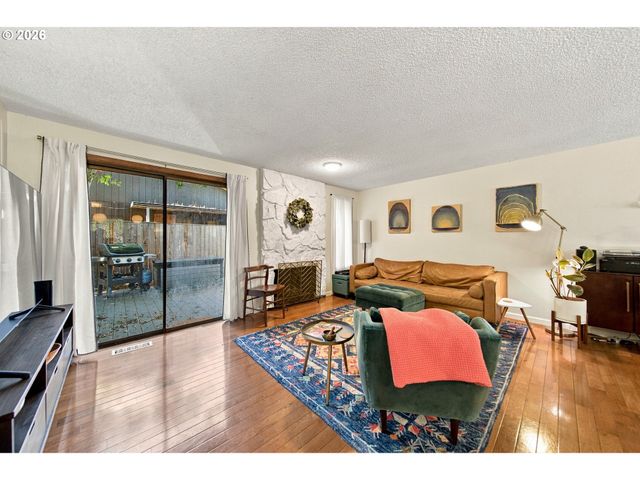 13040 Sw BUTNER Ct, Beaverton, OR 97005