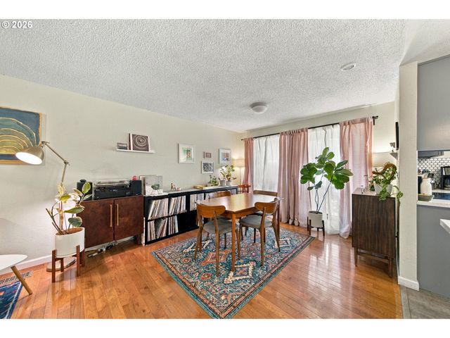13040 Sw BUTNER Ct, Beaverton, OR 97005