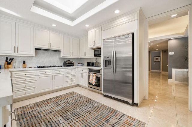 6 Barnard Court, Rancho Mirage, CA 92270