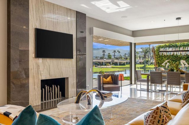 6 Barnard Court, Rancho Mirage, CA 92270