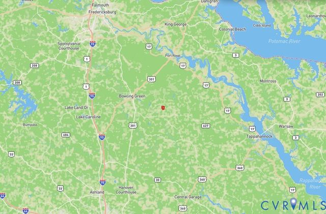 18262 Seals Rd, Bowling Green, VA 22427