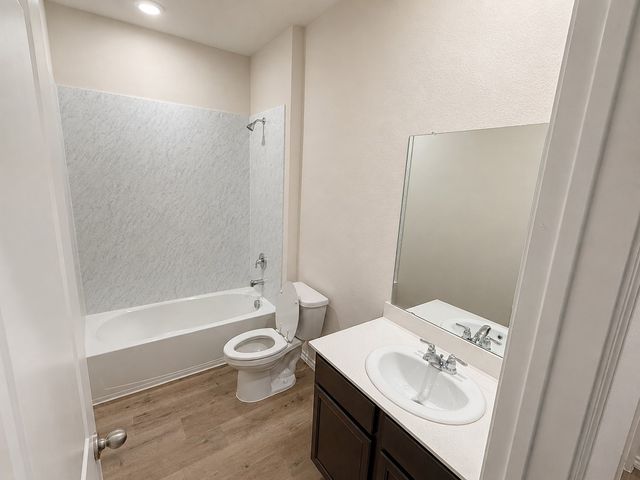 881 Newport Drive, Ferris, TX 75125