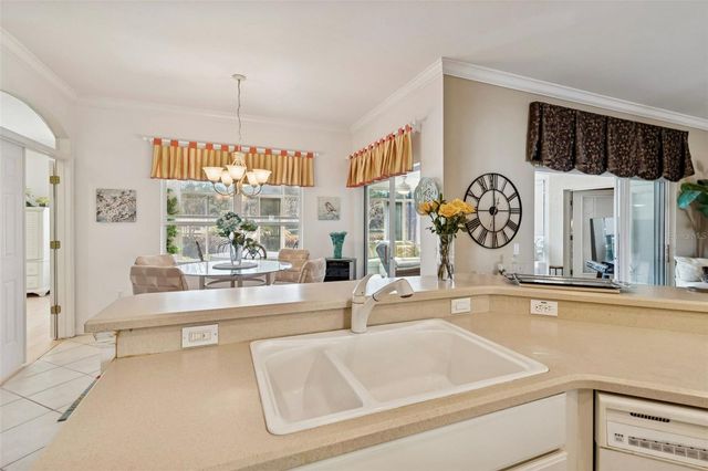 189 LARGO DR, Poinciana, FL 34759