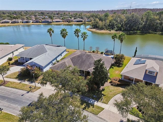 189 LARGO DR, Poinciana, FL 34759