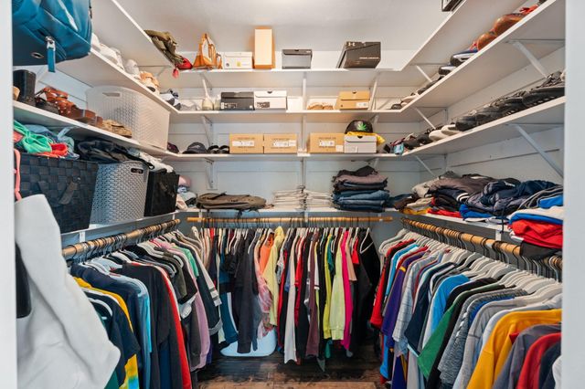 2778 W Robinwood Lane, Fresno, CA 93711