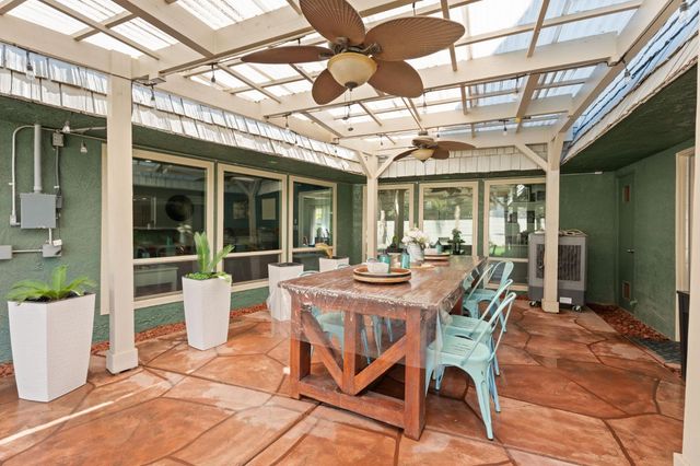 2778 W Robinwood Lane, Fresno, CA 93711