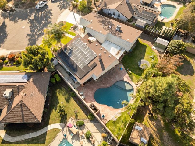 2778 W Robinwood Lane, Fresno, CA 93711