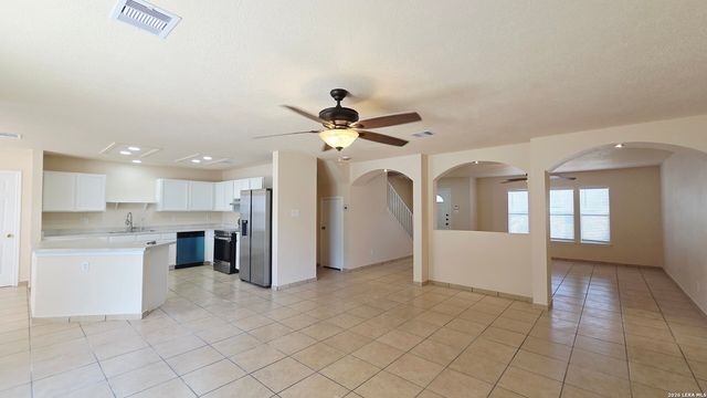 402 Empresario, San Antonio, TX 78253