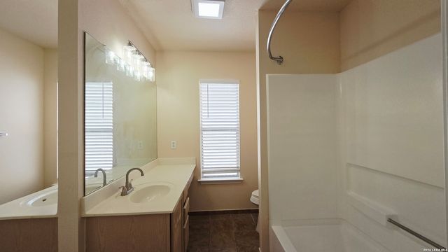 402 Empresario, San Antonio, TX 78253