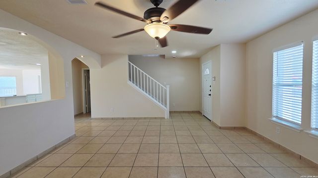402 Empresario, San Antonio, TX 78253
