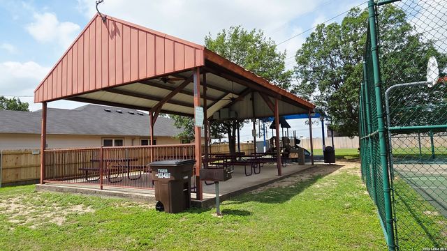 402 Empresario, San Antonio, TX 78253