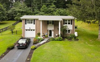 1736 Valley View Drive, Big Stone Gap, VA 24219