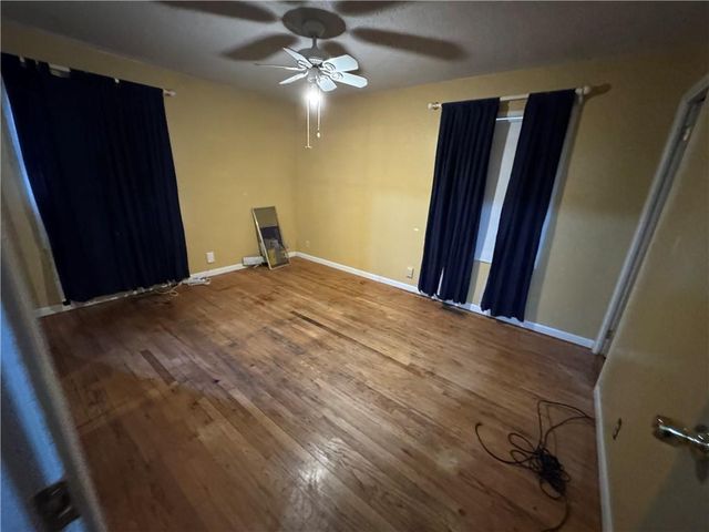 8612 E 92nd Terrace, Kansas City, MO 64138