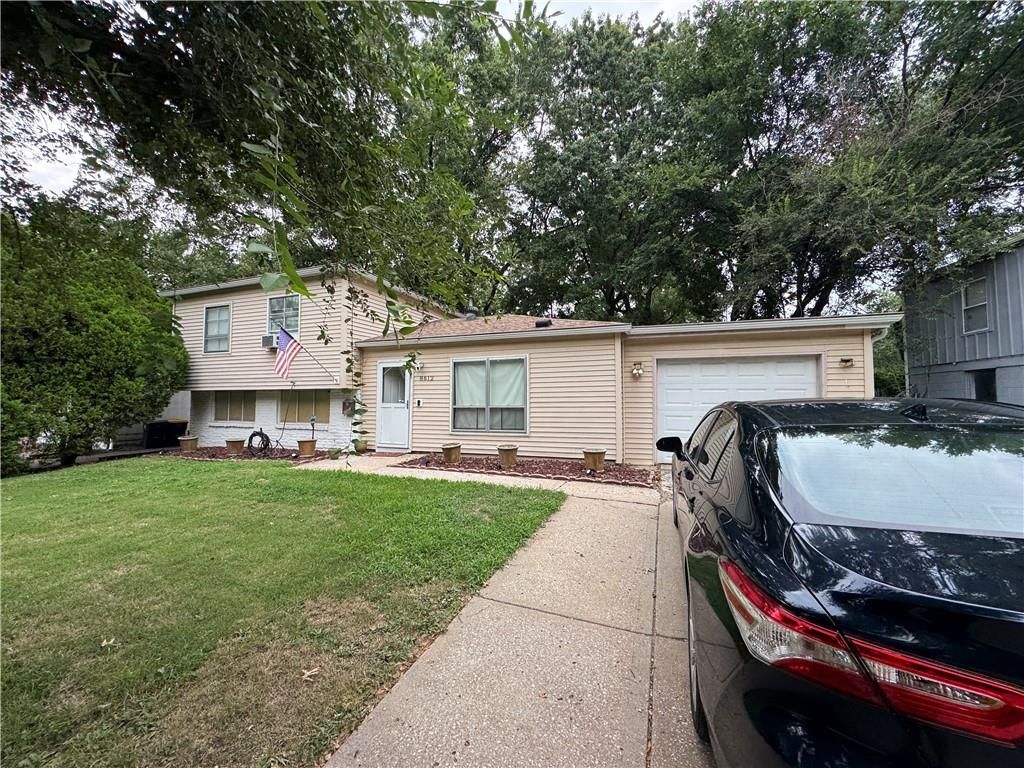 8612 E 92nd Terrace, Kansas City, MO 64138