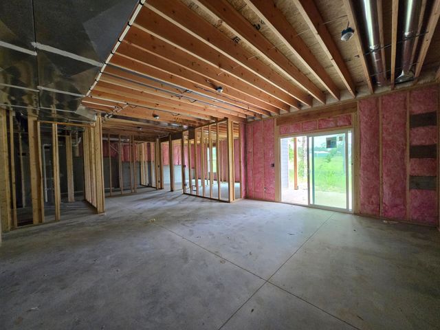 6015 W SWATHER CT, Columbia, MO 65203