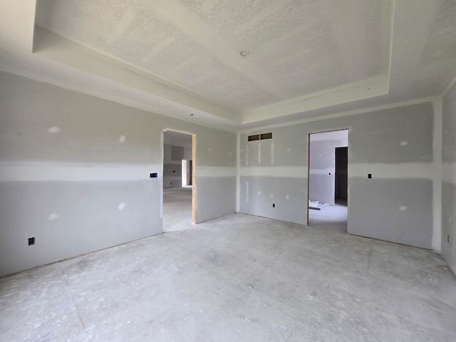 6015 W SWATHER CT, Columbia, MO 65203