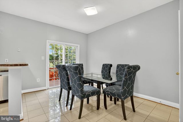 3841 WATKINS MILL DR, Alexandria, VA 22304