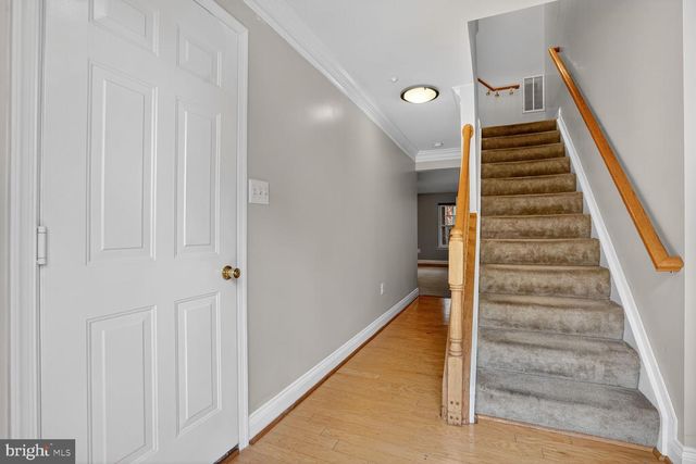 3841 WATKINS MILL DR, Alexandria, VA 22304