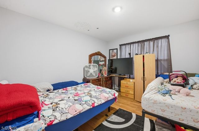 301 N 13Th St, Newark City, NJ 07107