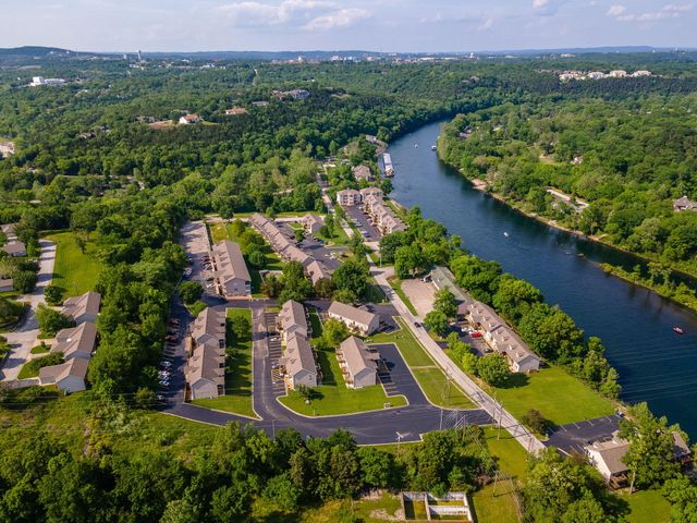 29 Fall Creek Drive 8, Branson, MO 65616