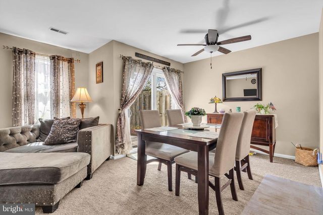 7 RIVER BANK DR, Roebling, NJ 08554