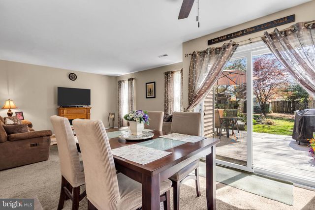 7 RIVER BANK DR, Roebling, NJ 08554