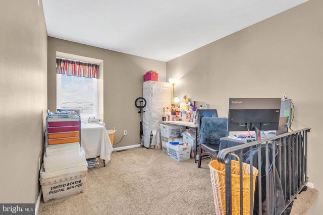 7 RIVER BANK DR, Roebling, NJ 08554