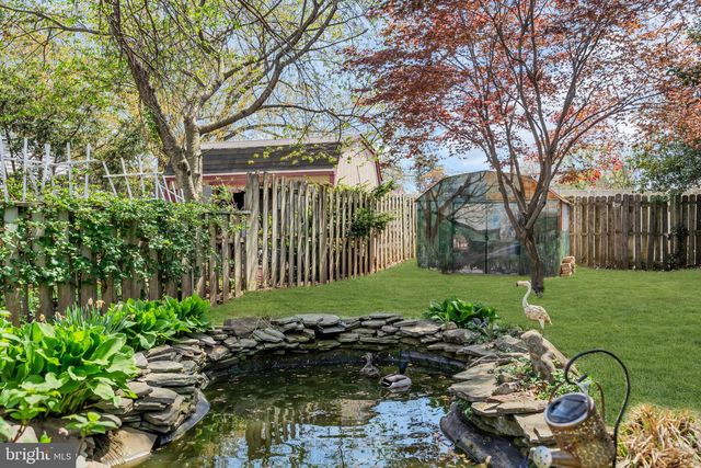 7 RIVER BANK DR, Roebling, NJ 08554