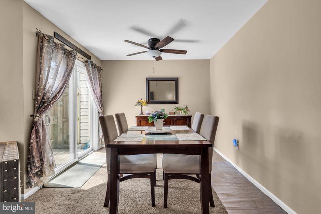 7 RIVER BANK DR, Roebling, NJ 08554