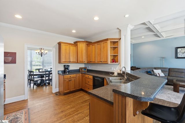 4 Glencreek Drive, Greer, SC 29650