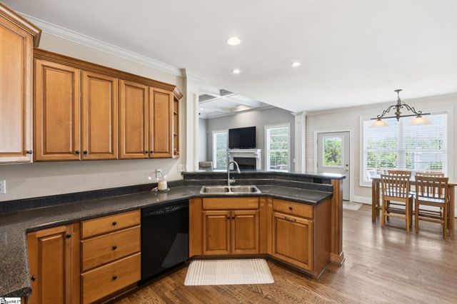 4 Glencreek Drive, Greer, SC 29650