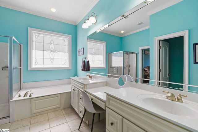 4 Glencreek Drive, Greer, SC 29650