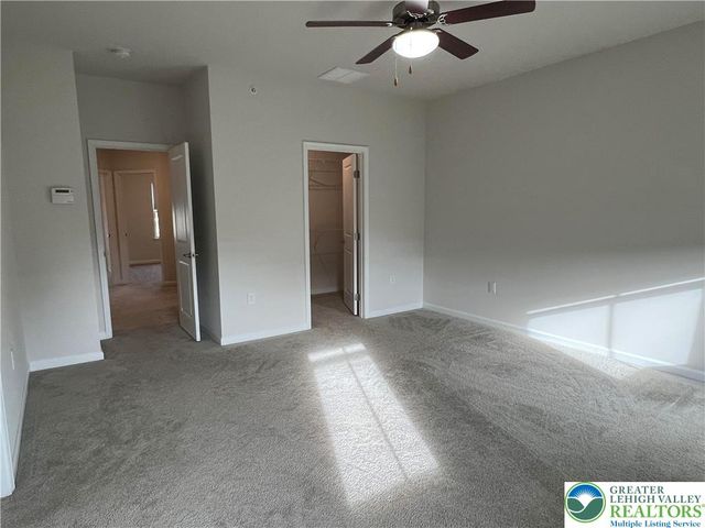 2356 Raya Way, Bethlehem City, PA 18045