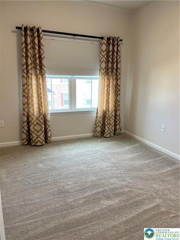 2356 Raya Way, Bethlehem City, PA 18045