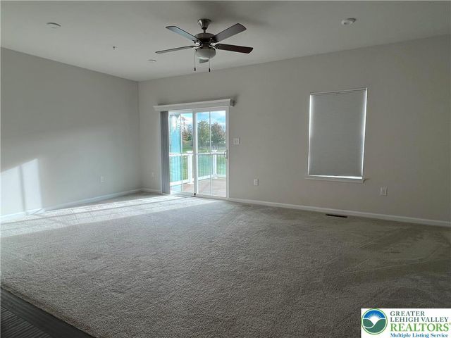 2356 Raya Way, Bethlehem City, PA 18045