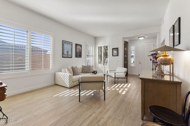 4823 E MICHIGAN Avenue, Scottsdale, AZ 85254