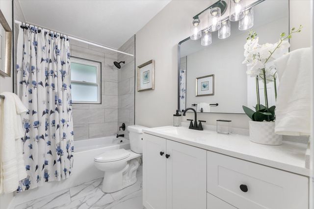 4835 Drake Street, Maple Plain, MN 55359