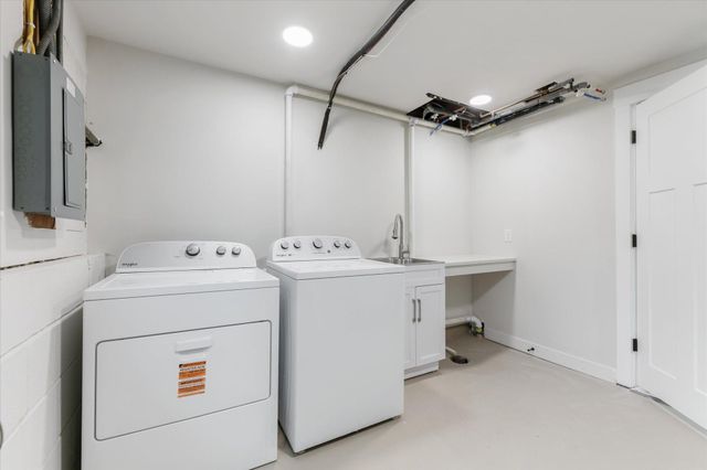 4835 Drake Street, Maple Plain, MN 55359