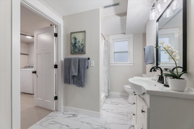 4835 Drake Street, Maple Plain, MN 55359