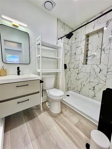 1331 NW 58th Ter, Miami, FL 33142