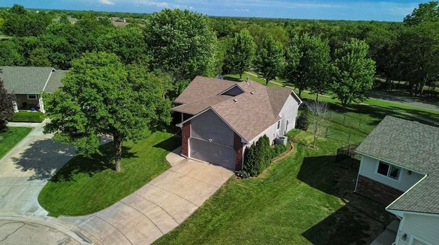 866 S Bedford CT, Wichita, KS 67207