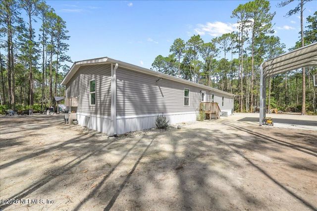 1427 S STATE ROAD 19, Palatka, FL 32177