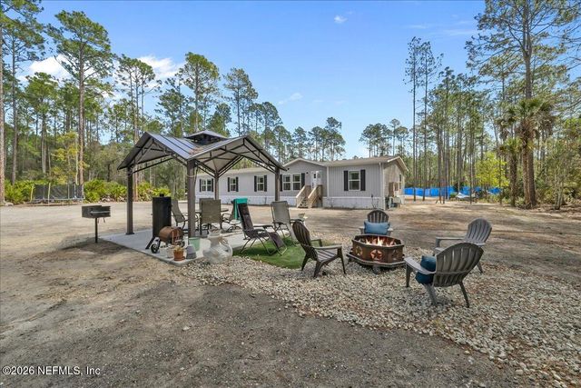 1427 S STATE ROAD 19, Palatka, FL 32177