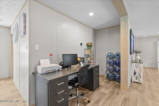 1427 S STATE ROAD 19, Palatka, FL 32177