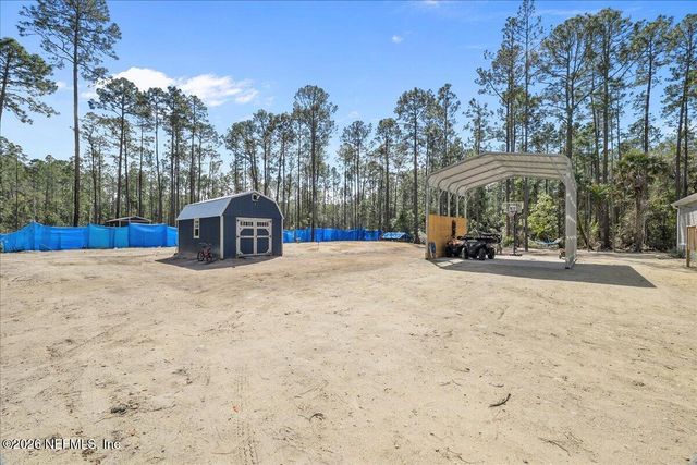 1427 S STATE ROAD 19, Palatka, FL 32177