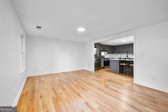 101 Charter Oak Court, Peachtree City, GA 30269