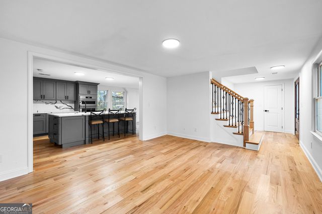 101 Charter Oak Court, Peachtree City, GA 30269