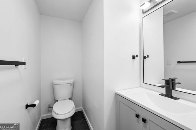 101 Charter Oak Court, Peachtree City, GA 30269